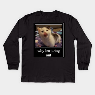 why her toing out Kids Long Sleeve T-Shirt